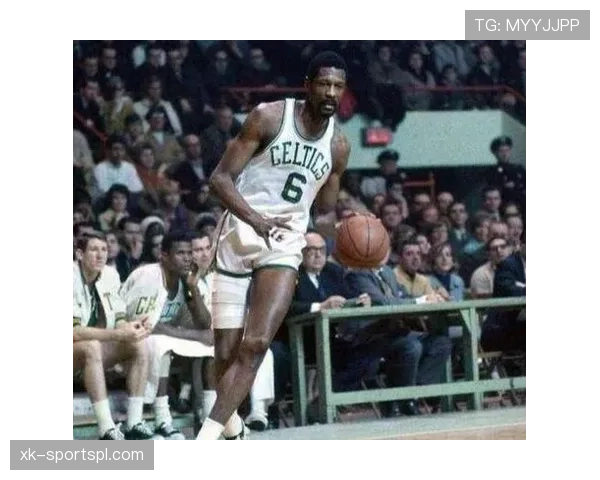 拉塞尔防守掌控篮下效率远超同时代中锋