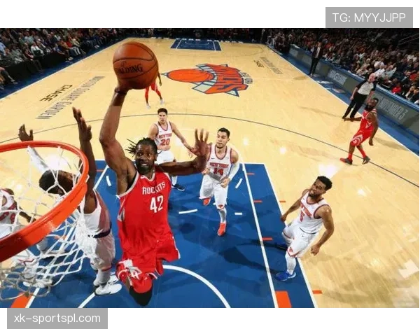 内内篮下单打效率提升显著 拉开队内内线对比明显